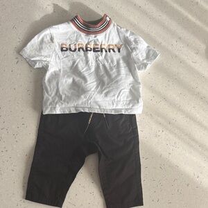 Burberry White and Black Baby Matching Set sz 6 months